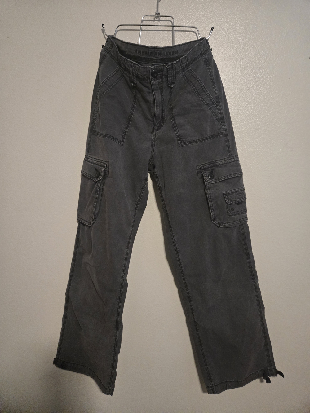 American Eagle Gray Stretch Cargo Pants Women's Size 4 Y2K Utility Wide Leg - Picture 7 of 16
